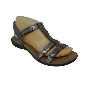 Taos Trophy Pewter Silver Leather Open Toe T-Strap Sandals